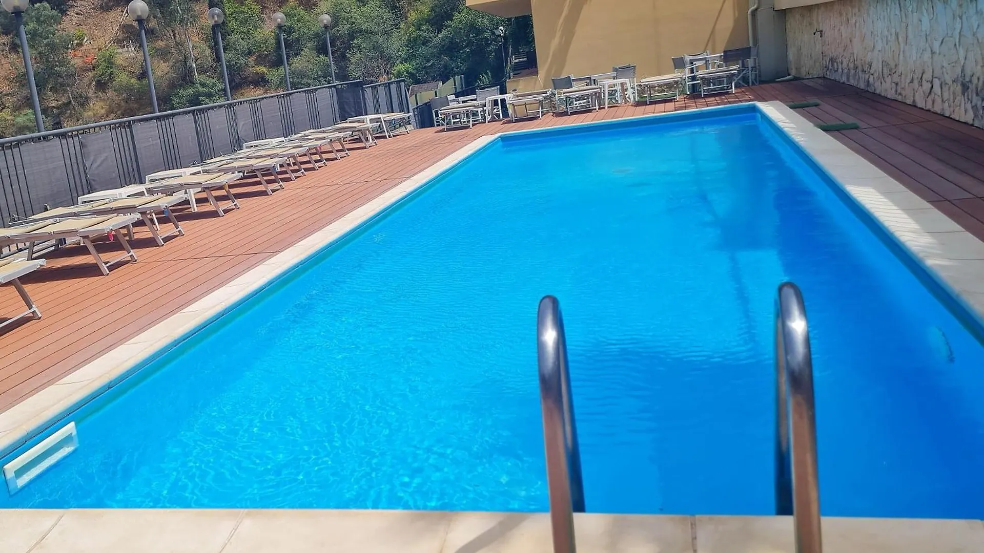 Mediterranean Apartment Pool & Parking Taormina