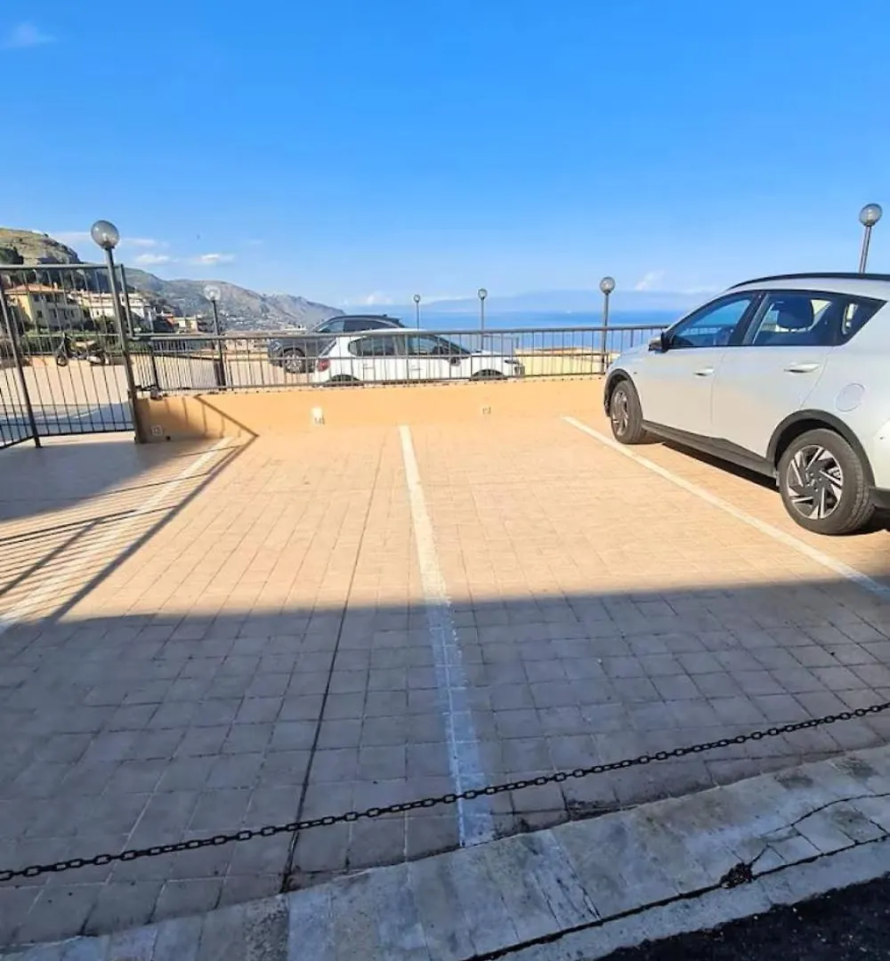 Mediterranean Apartment Pool & Parking Taormina